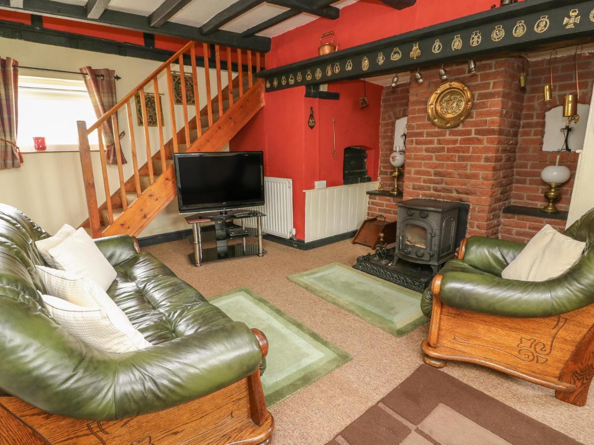 Caerau Farm House 拉尼德洛伊斯 外观 照片