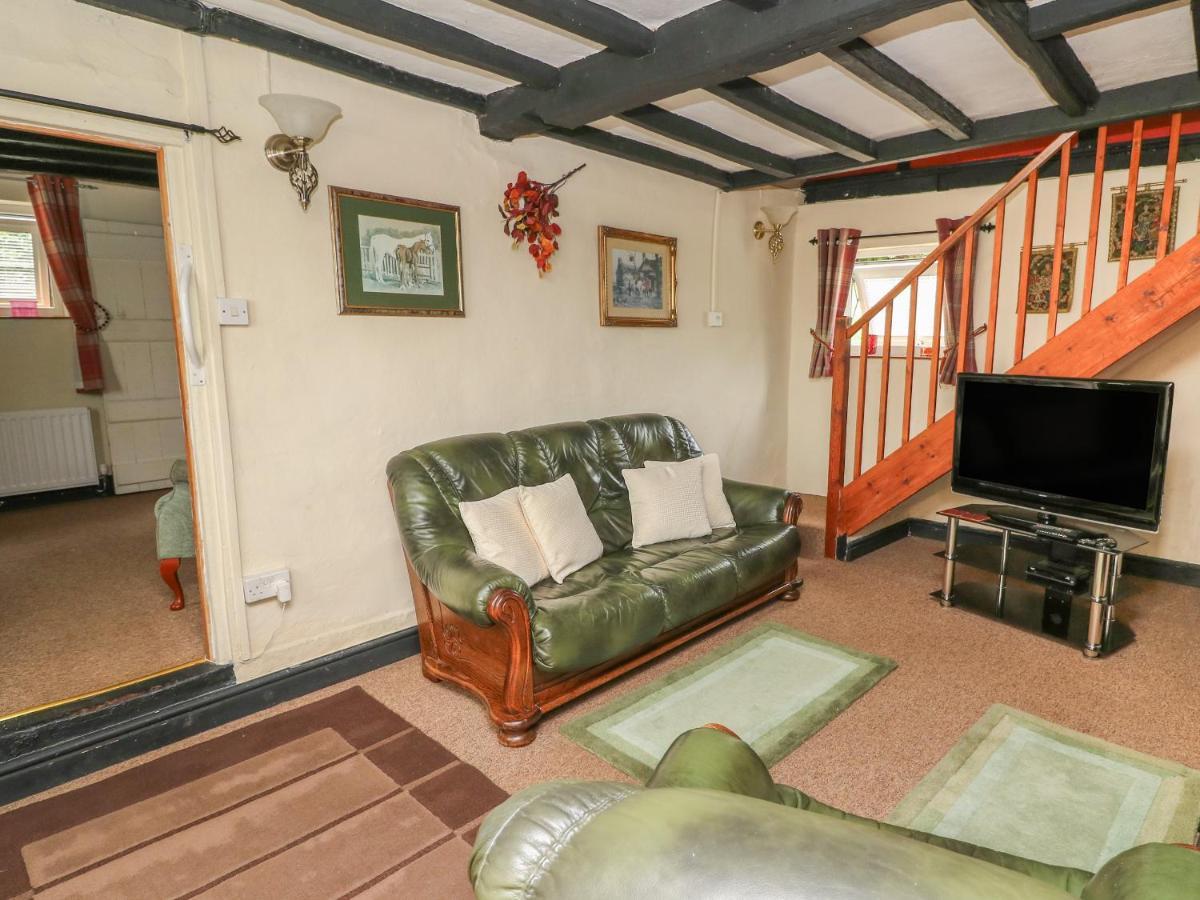Caerau Farm House 拉尼德洛伊斯 外观 照片