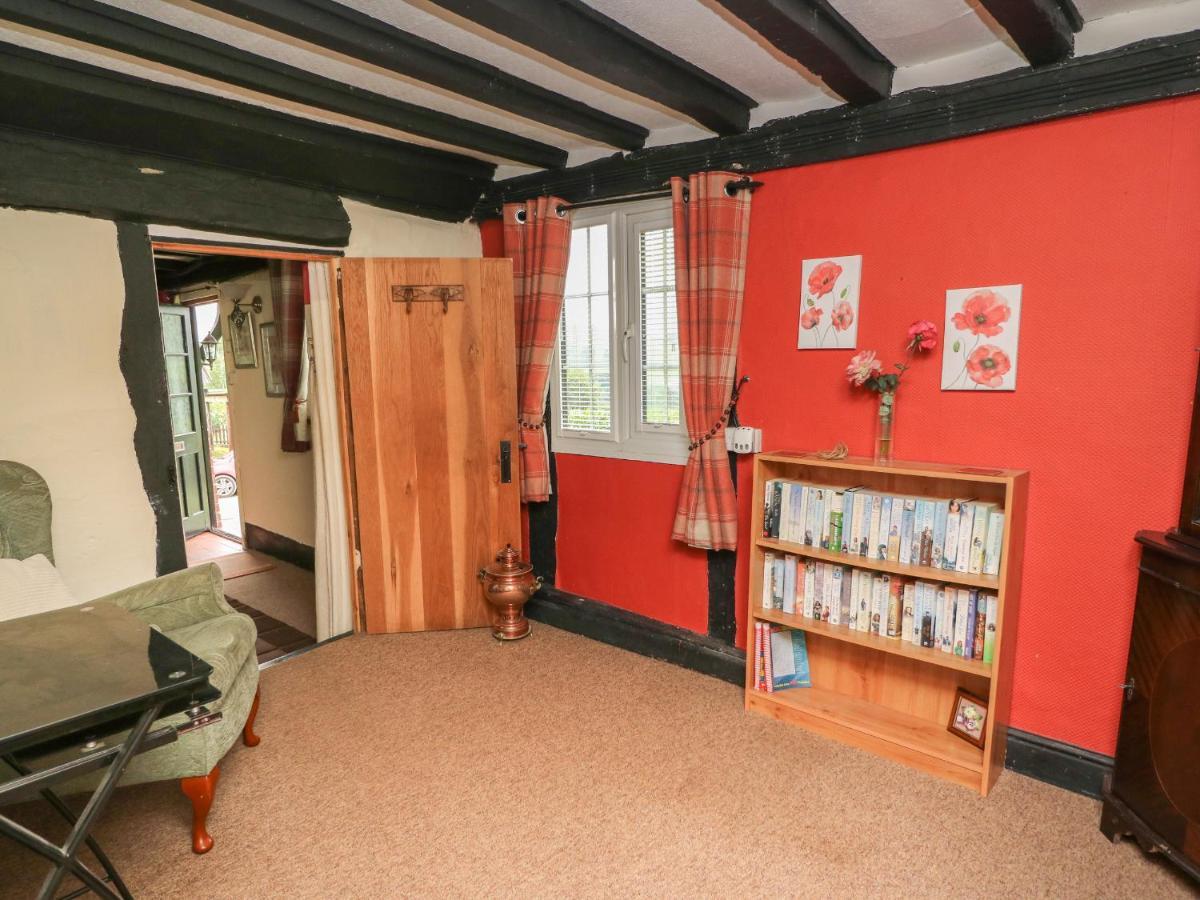 Caerau Farm House 拉尼德洛伊斯 外观 照片